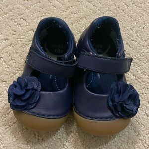 Stride Rite Soft Motion blue baby dress shoes. Size 3.